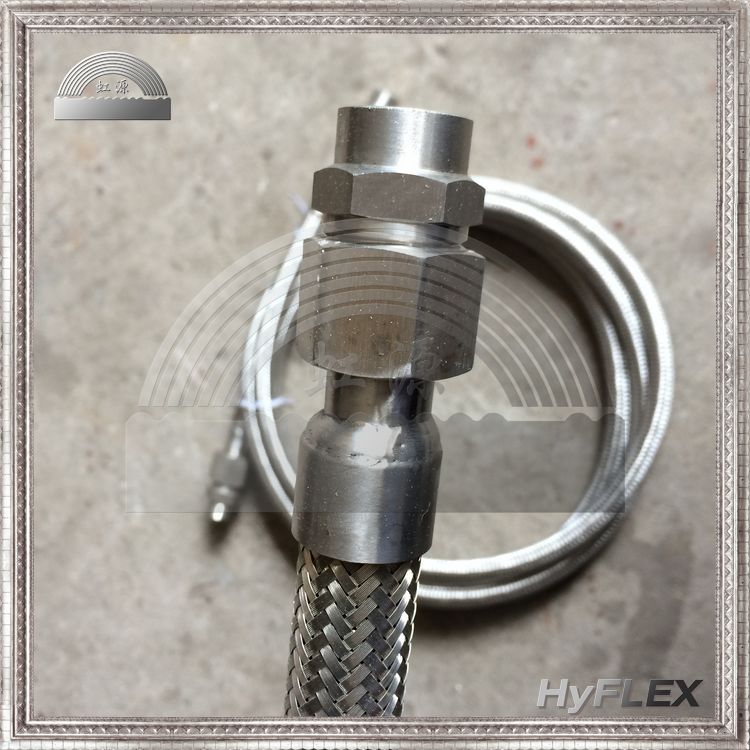 活动螺母螺纹连接 金属软管 不锈钢波纹管软管 DN25MM