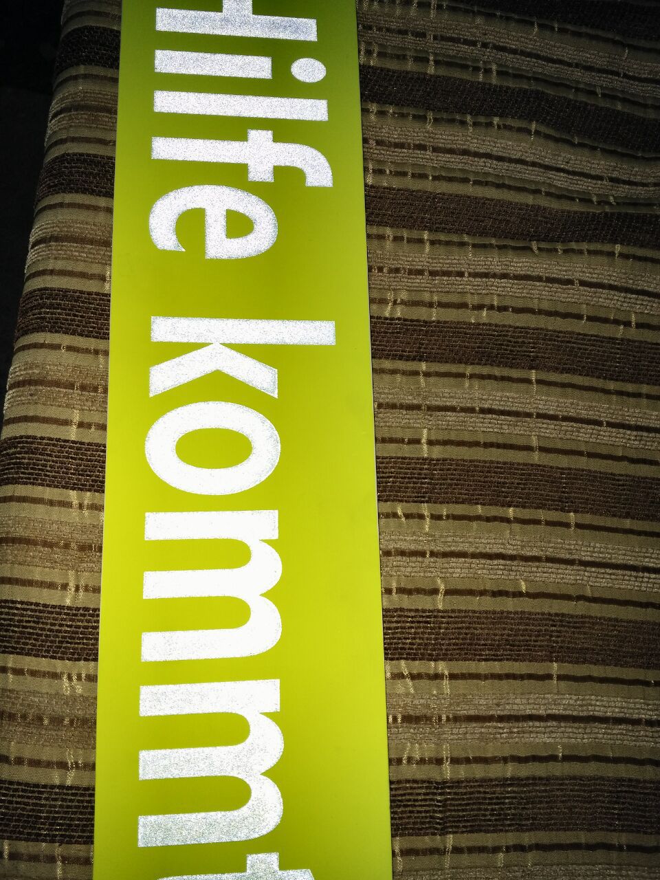 丝印油墨移印油墨夜光油墨 荧光油墨 反光漆 高亮反光灰油墨1公斤|ru