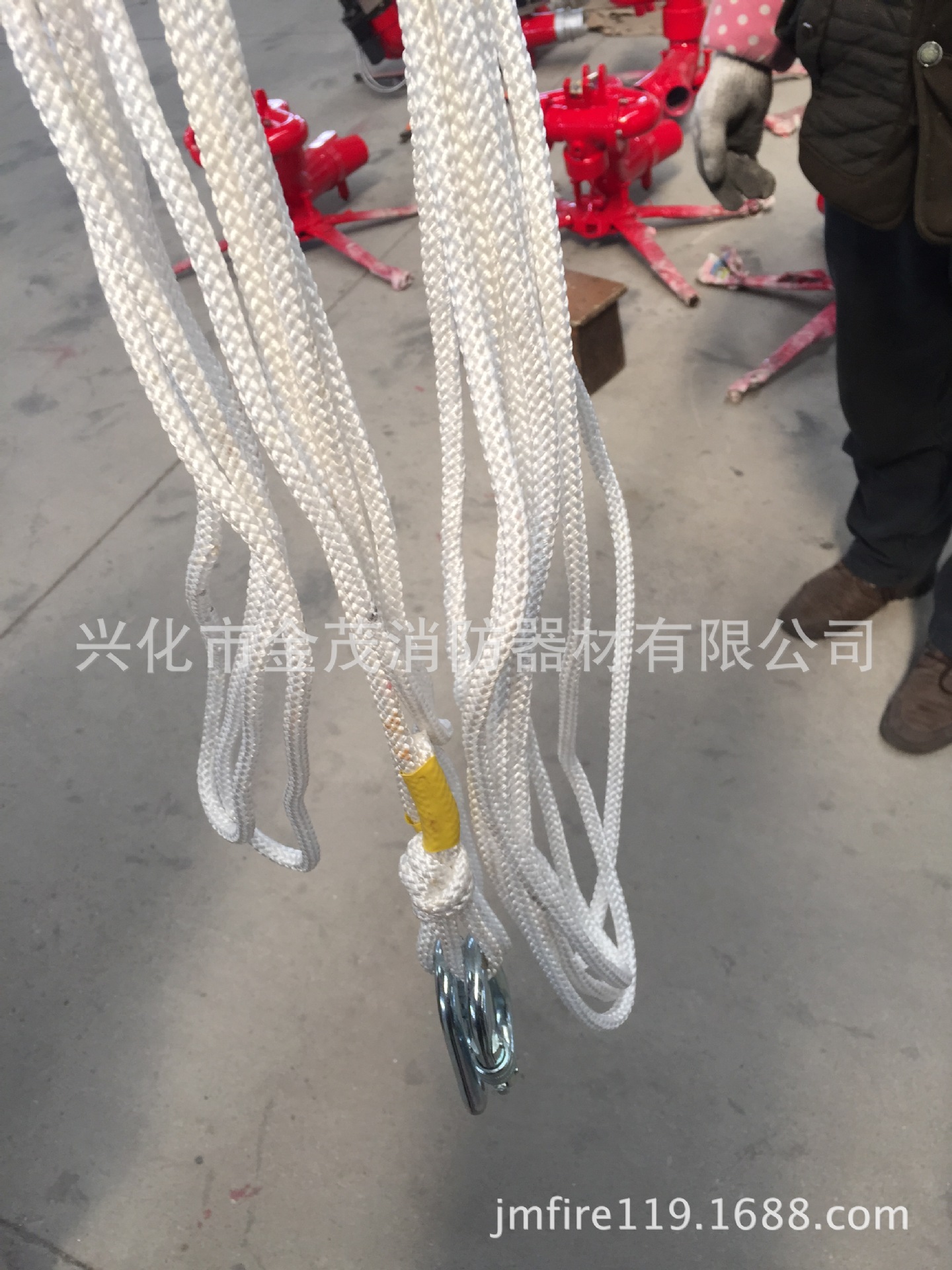 厂家直销8MM消防安全逃生绳救生绳阻燃绳户外安全绳自救安全绳