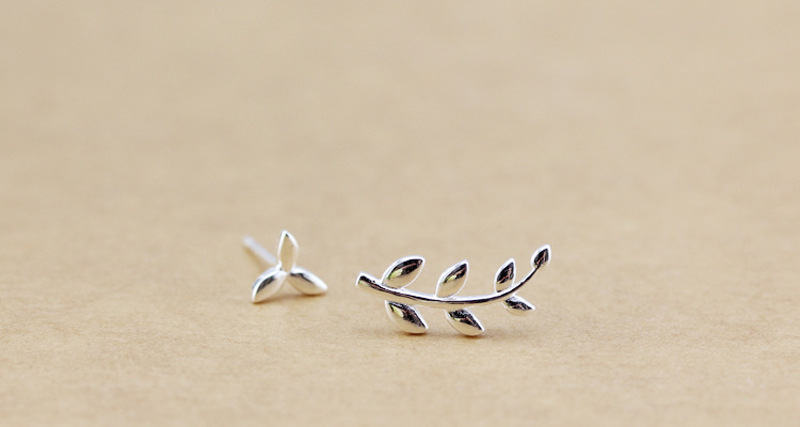 Korean Version Of The Asymmetric Olive Branch Earrings Copper Silver Plated Color Control Hypoallergenic Olive Leaf Ear Needle Factory Direct Generation display picture 1