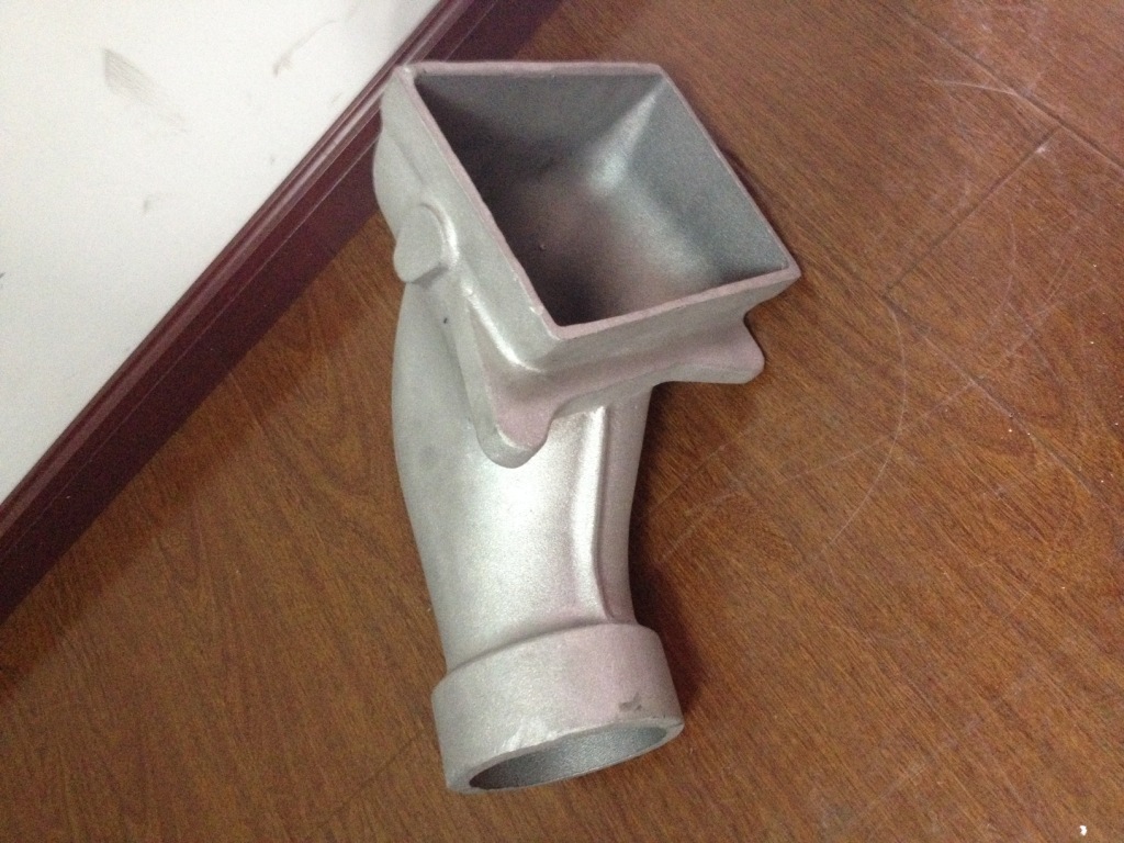 承接加工 低压铝铸件--汽车配件接气管
