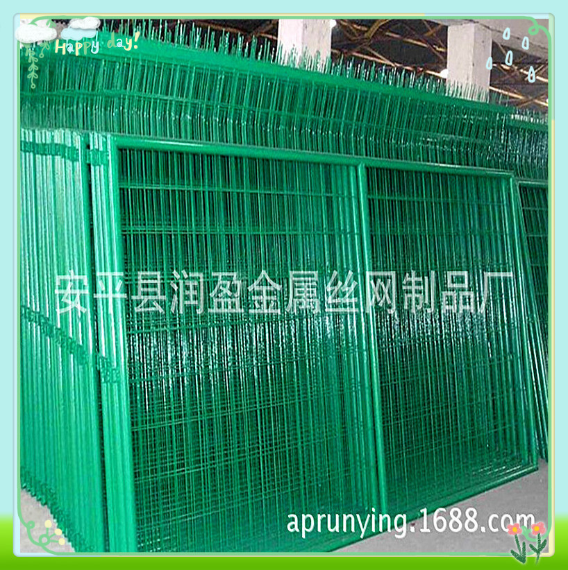 江苏三角折网护栏网厂家