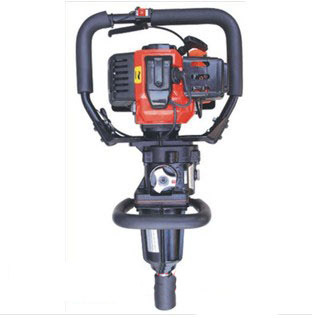 NLB-550内燃螺栓扳手是一种自带二冲程汽油机动力源的高性能工具