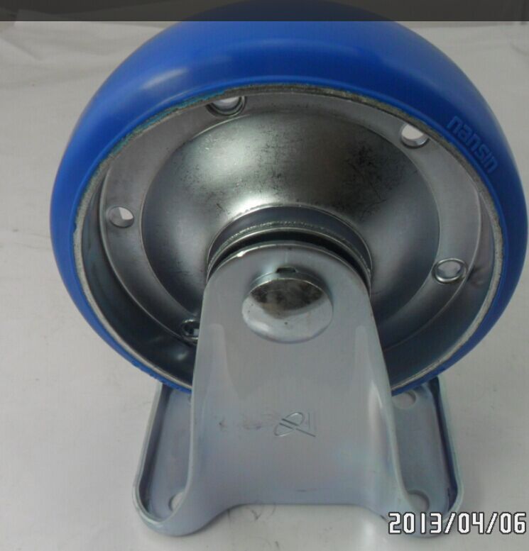 5006-8-T5-VU  R-150聚氨酯 底板138*90 孔距100*90 固定轮