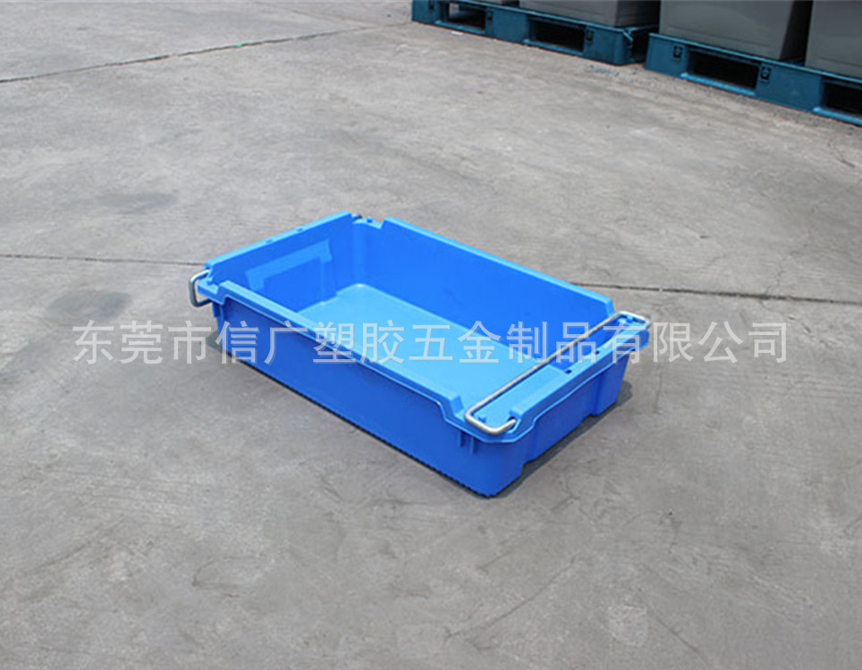 蓝色塑料铁耳周转箱 加强筋五金电子汽配物流箱 零件仓储收纳箱子