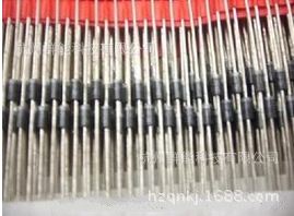 整流二极管UF 4007  58MM*0.6   编带