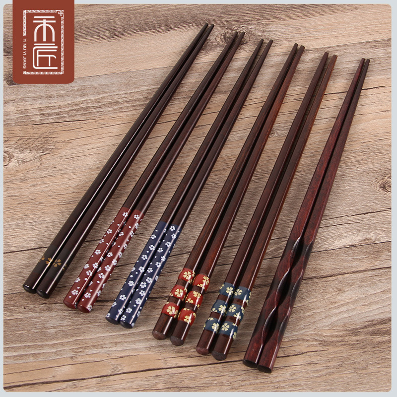 A wooden Carpenter Craft chopsticks Japanese Tip household hotel woodiness tableware Manufactor