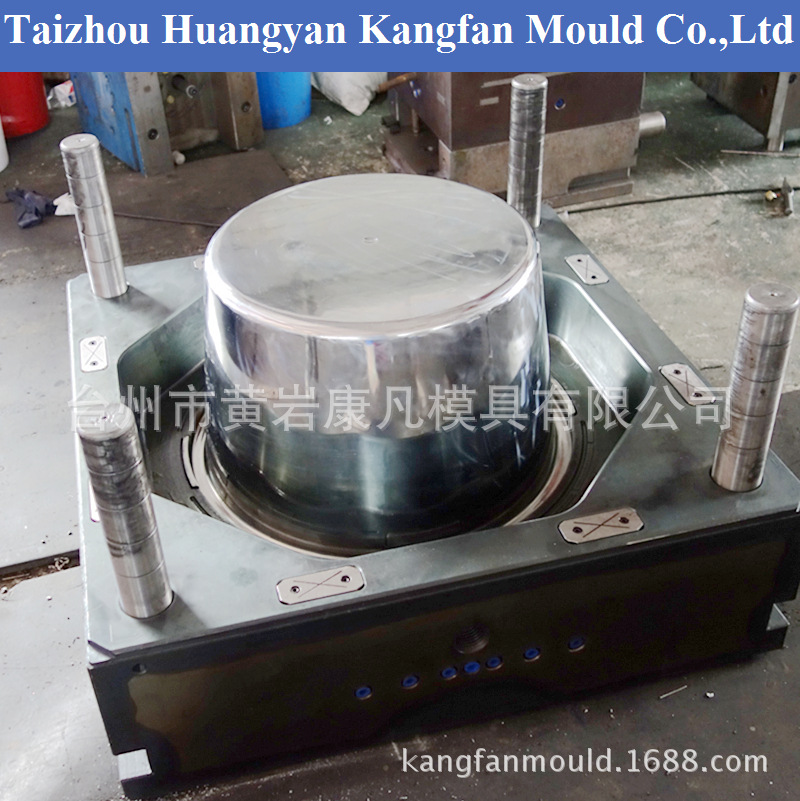 台州注塑机模具  塑料桶模具 胶水存储桶，存水桶模具