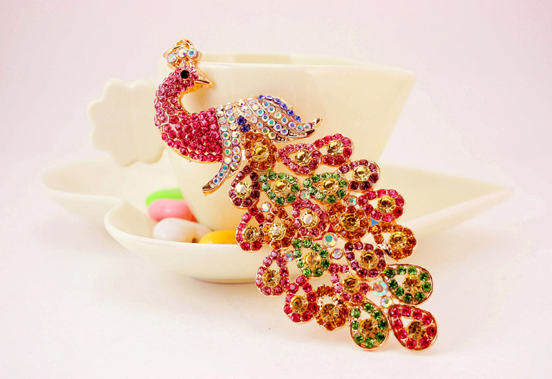 56g Weight Travel Occasion Alloy, Metal Material Animal Pattern Unisex Gender Dark Blue, Lake Blue, Pink, Purple, Blue, Yellow Color Chinese Style Creative Cute Diamond Keychain 13