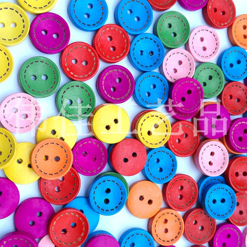 七彩圆形两眼纽扣激光打标虚线木头扣批发各种木质纽扣宛扣细边扣