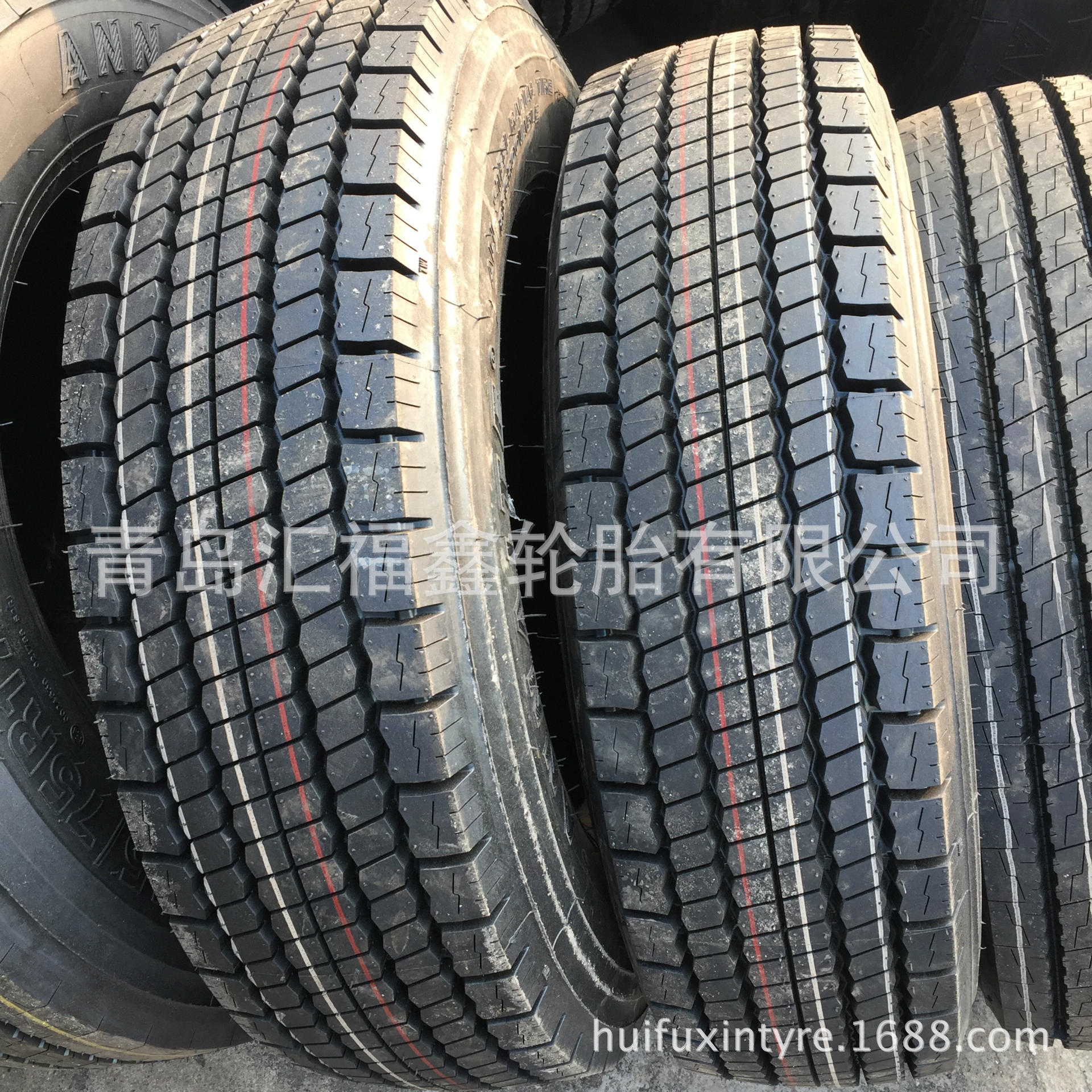 【现货销售】钢丝卡车轮胎215/75R17.5 支持出口 真空轮胎