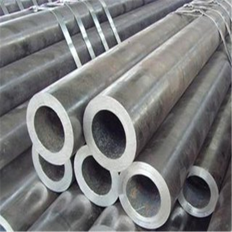 供应各种结构管，包括结构钢管和市政供水用环氧树脂防腐钢管
