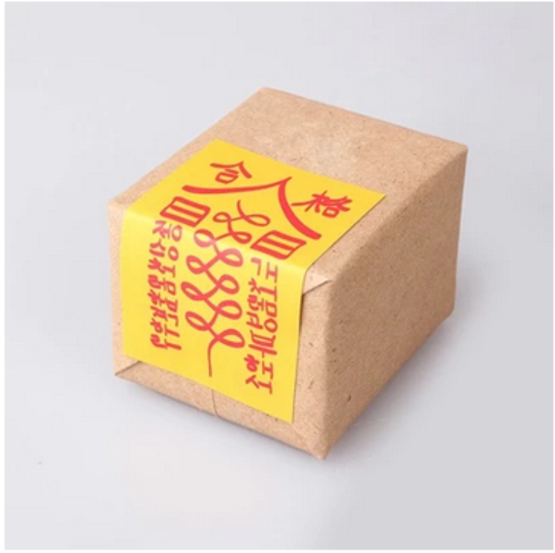 合格．搞怪贴.明黄色封口贴.封口贴.礼物贴纸6枚