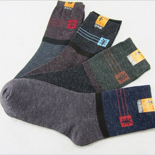 Men's casual long socks for autumn and winter, imitation wool socks for autumn and winter, single and double independent socks stalls Zhujia wholesale 