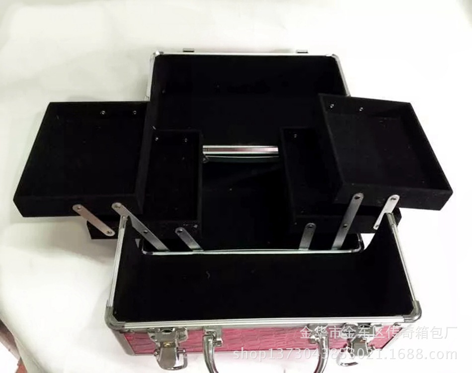 2478124037_1648259515.jpg_.web