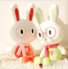 新款毛絨玩具可愛坐姿兔子戴眼鏡廠家直銷生日禮物