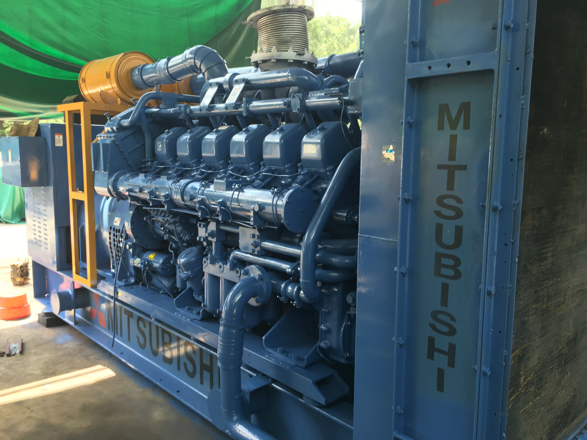 供应日本三菱重工挖泥船柴油机S12N-PTA