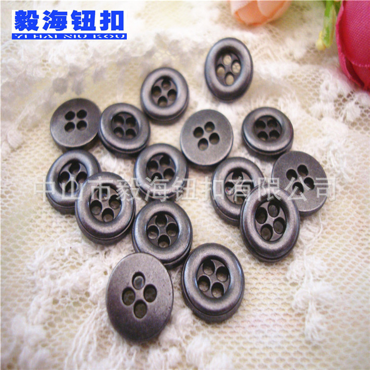 厂家直销 现货11MM金属圆形四眼纽扣 衬衣衬衫毛衣合金钮扣手缝扣