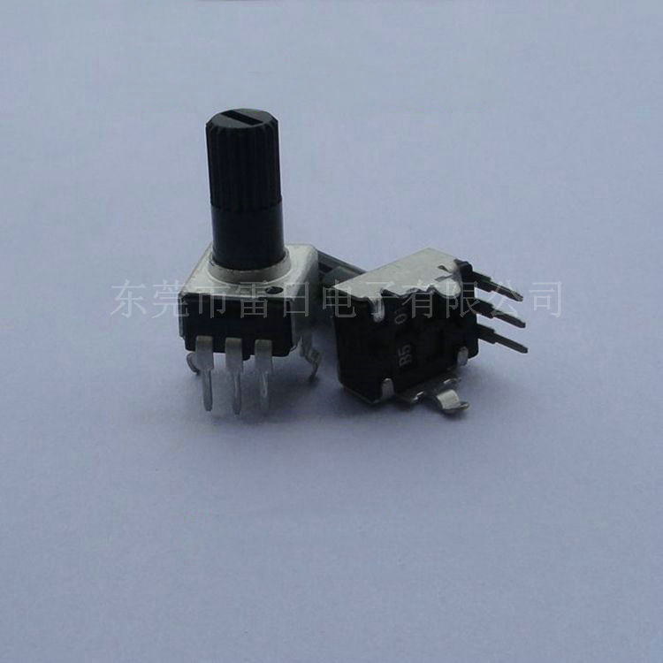 供应可调旋转电位器 0932开关合成碳膜电位器 音量调节电位器批发