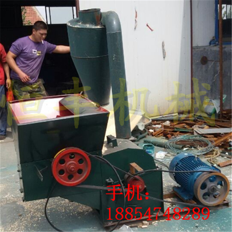 沙克龙防尘粉碎机 小型猪饲料锤片式粉碎机 大型粉糠机