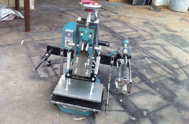 小型手动烫金机/压唛机/皮革压花烙木机/LOGO商标压痕烙印机/