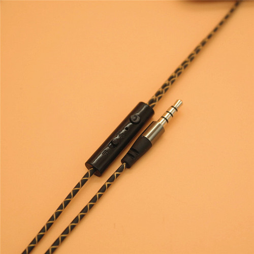 High-end snake-skin headphone cable, compliant with both Chinese and US standards—compatible semi-finished DIY enthusiast upgrade cable—wholesale