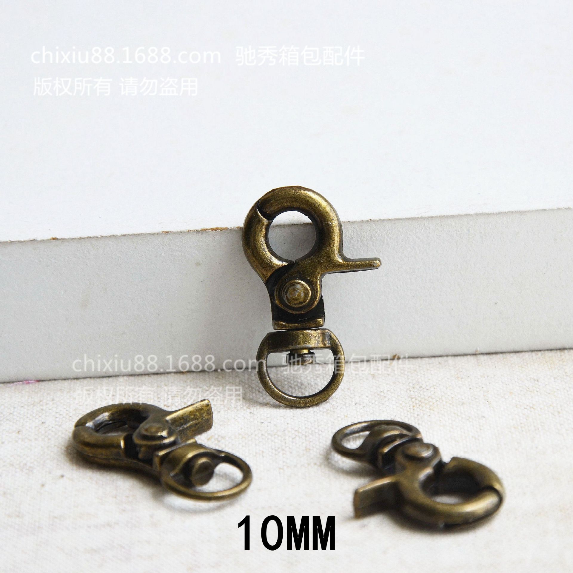 B204【驰秀箱包】尾部内径10mm古铜色狗扣/龙虾扣/夹扣/钳扣 50个