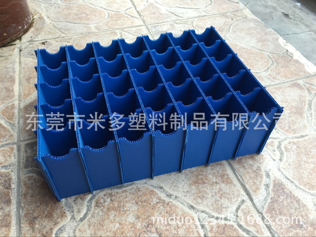 塑料瓦楞板刀卡 PP塑料蓝色4mm中空板刀卡低价供应各种款式