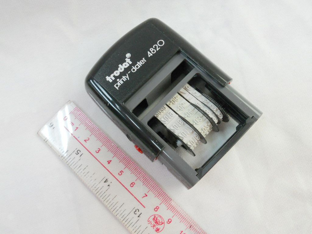 ��ƷTrodat printy-dater 4820ӡ�� ׿��ɵ�������ӡ�� Ӣ������