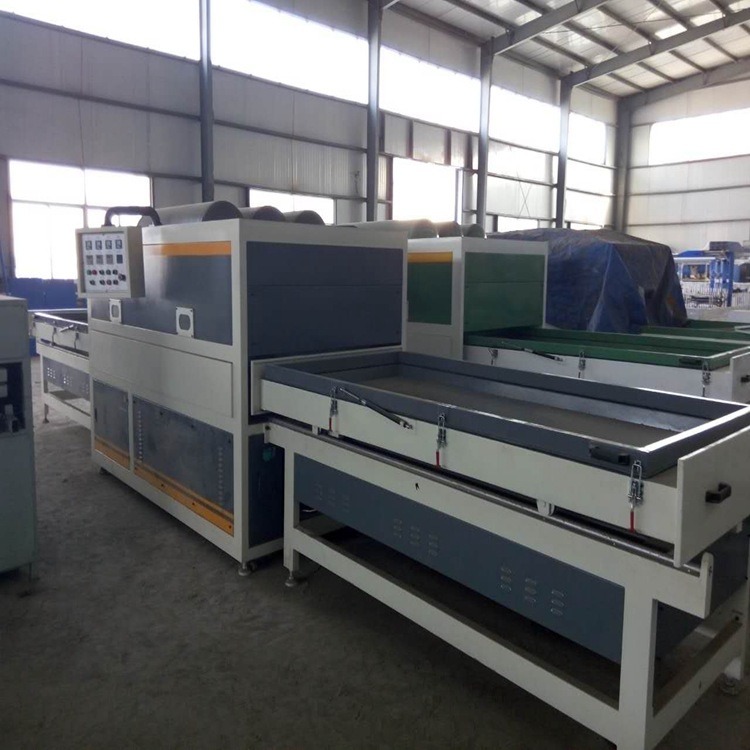 厂家直供 2500型橱柜门板真空覆膜机  橱柜加厚PVC膜真空覆膜机