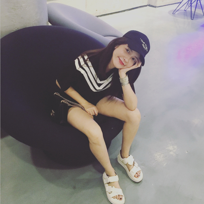 张大奕 让你拿外卖倒垃圾都能赚回头率的正反