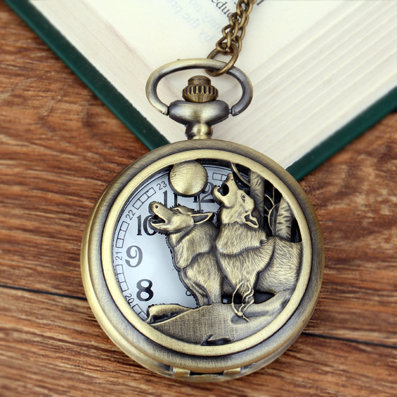 Large Bronze Hollow Double Wolf Pattern Carved Pocket Watch Vintage Thin Chain Pocket Watch 8872