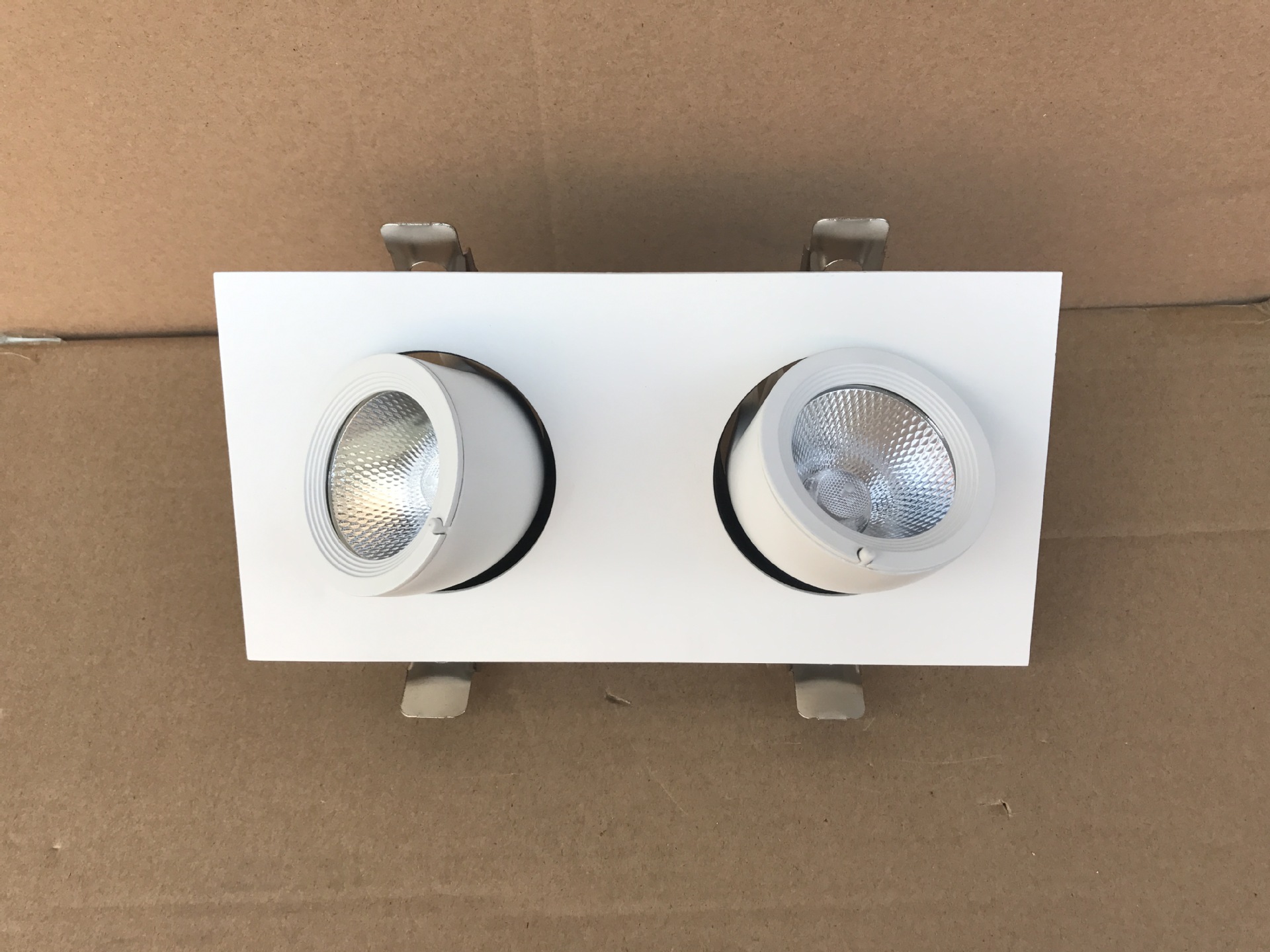 405A0731-8B7B-4A41-AB6D-52EAC8