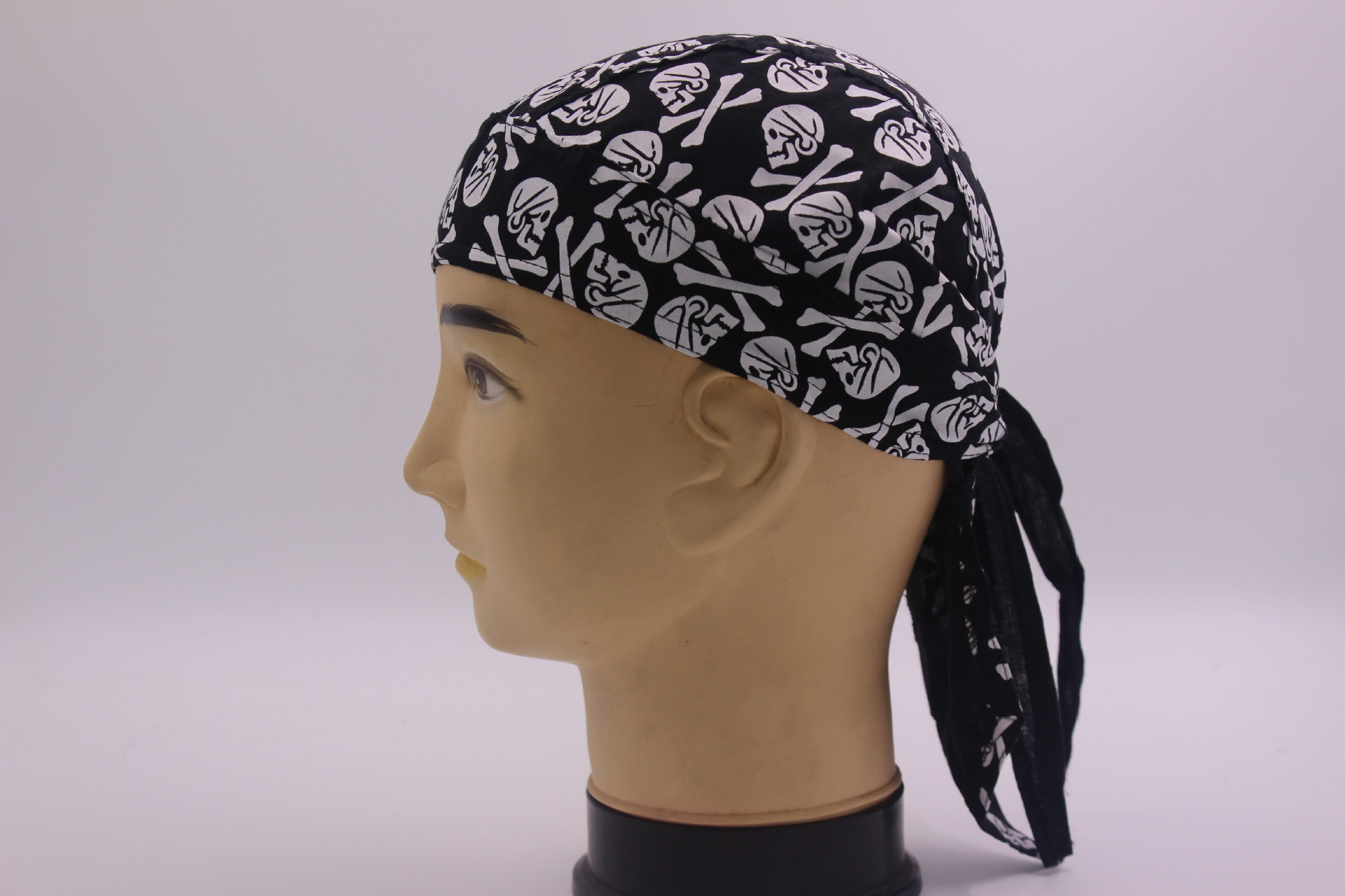 Unisex Hip-hop Punk Streetwear Star Skull Printing Eaveless Pirate Hat display picture 3