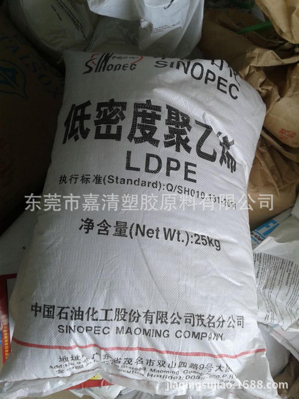 LDPE ̨��ۺ� NA112-27 ��Ĥ ������ �߹��� 3����֬