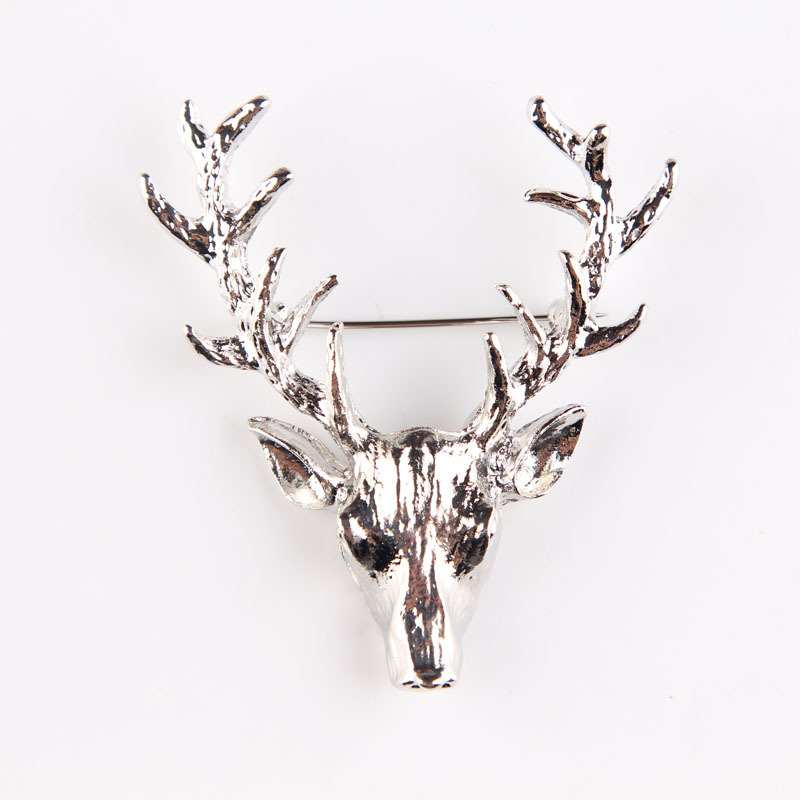 Korean style fashion temperament Christmas deer head brooch corsage cartoon pin couple style_voghion.com