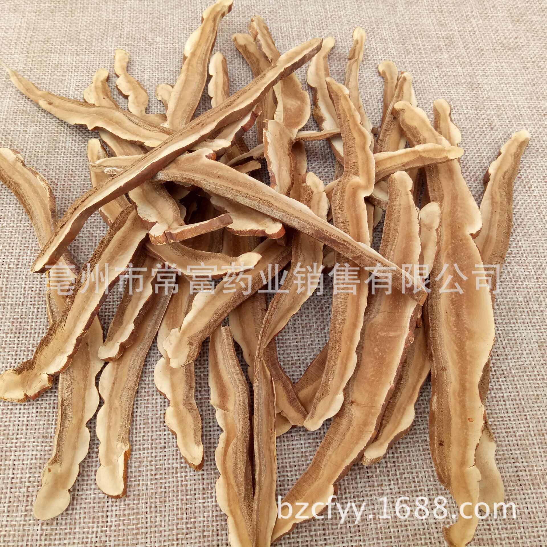 Lingzhi Reishi Mushroom Slices Ganoderma lucidum Dried Herbal Slices for Decoction Tea and Soup 1 Jin Pack key features