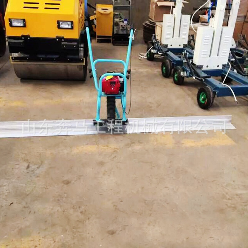 2243639695_1884266241