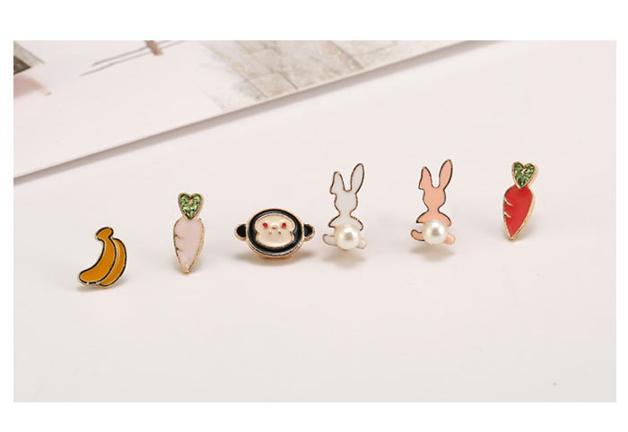 批发采购耳钉-爱戴韩国耳饰可爱动物猴子耳钉