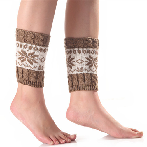 Autumn and Winter New Christmas Snowflake Short Colored Warm Socks, Knitted Wool Boots, Leggings_voghion.com