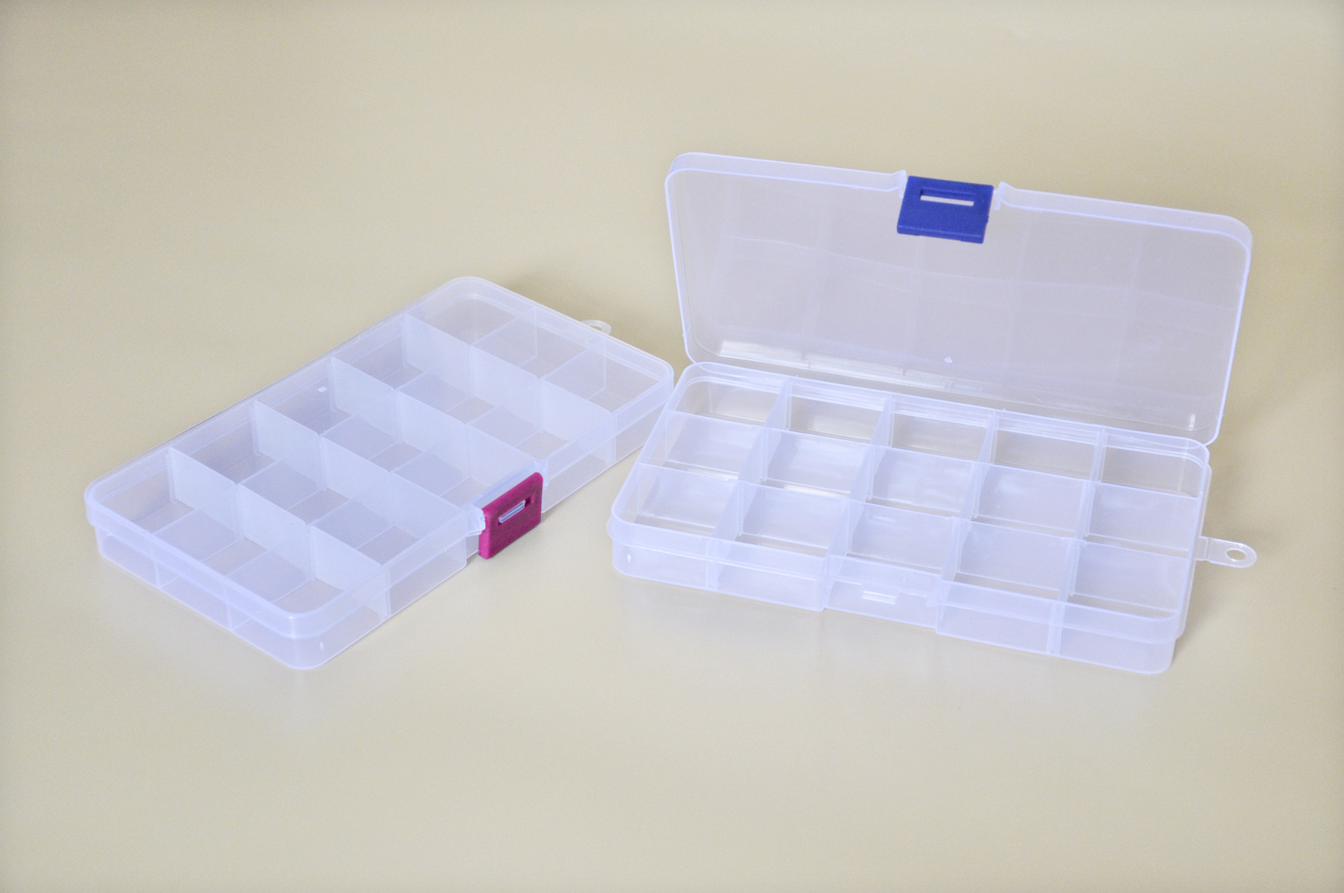 Compartment Plastic Desktop Storage Transparent Jewelry Packing Box display picture 4