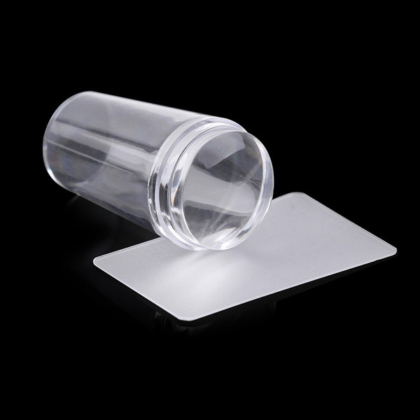 Silicone seal for manicure
