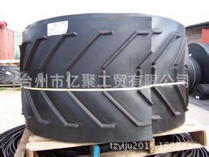 厂家销售定做花纹输送带C字型高度25mmEP300/3*800*8MM