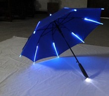 LED创意发光雨伞 8条伞骨发七彩光伞顶发七彩光 伞柄底部带手电筒