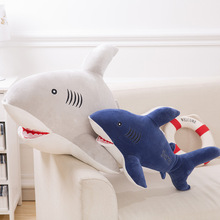 厂家直销大白鲨抱枕鲨鱼毛绒玩具公仔创意大号男朋友抱枕生日礼物