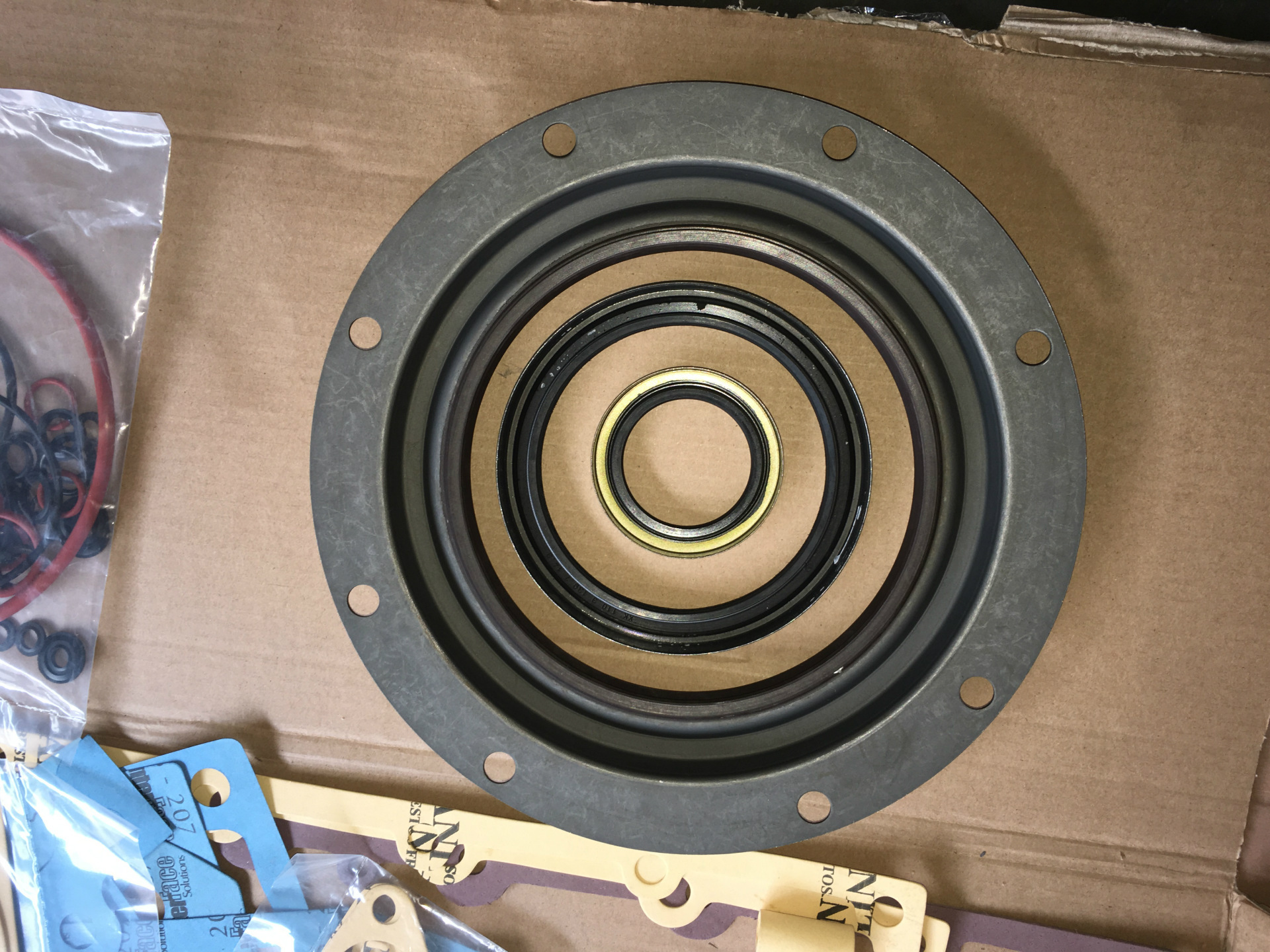 供应日本S6D170船用发动机维修零配件-修理包总成