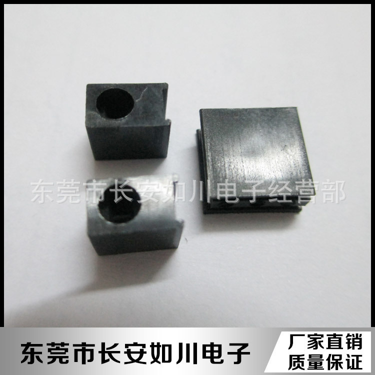 长期生产 LED方形斜脚灯座  单孔灯座 LED隔离柱 可定制