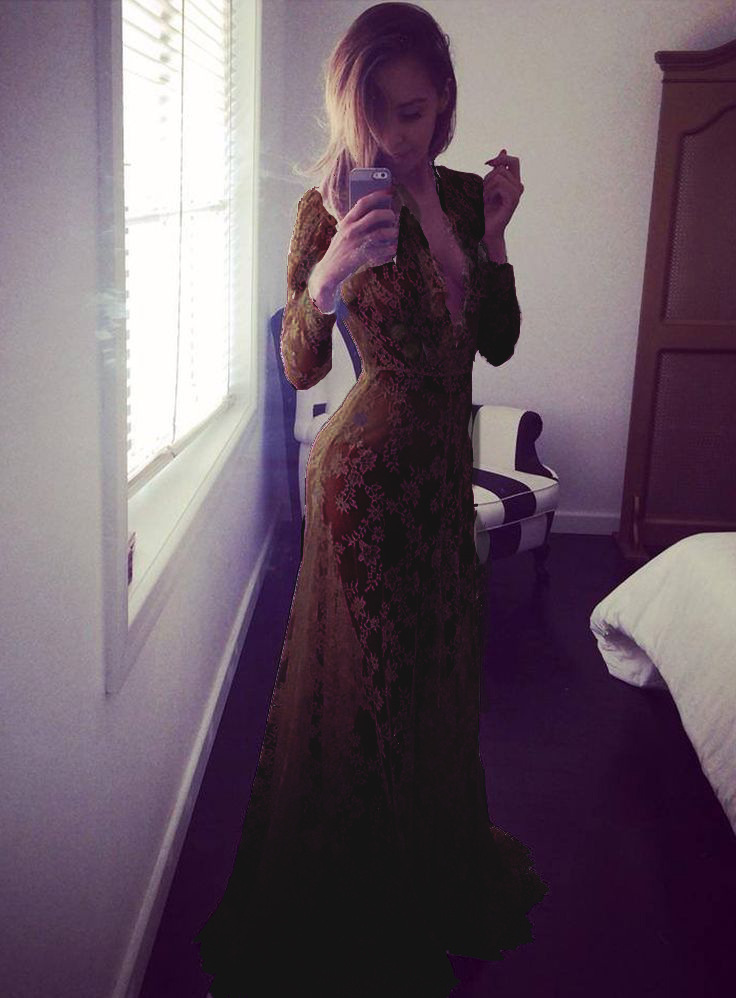 2313957780_1492025757m