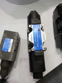 KOMPASS台湾康百世电磁阀D5-02-2B2AL-A15  D5-02-2B3AL-A15