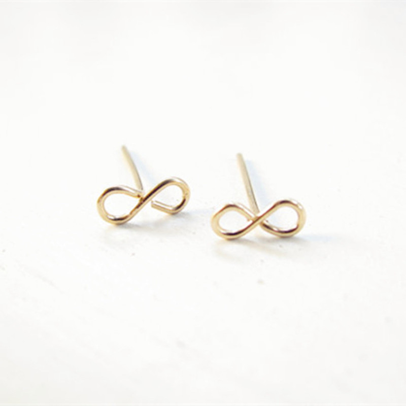 Alloy Material New Fashion Alphanumeric Earrings Alloy Hollow Characters Gold And Silver Rose Ear Pins Wholesale